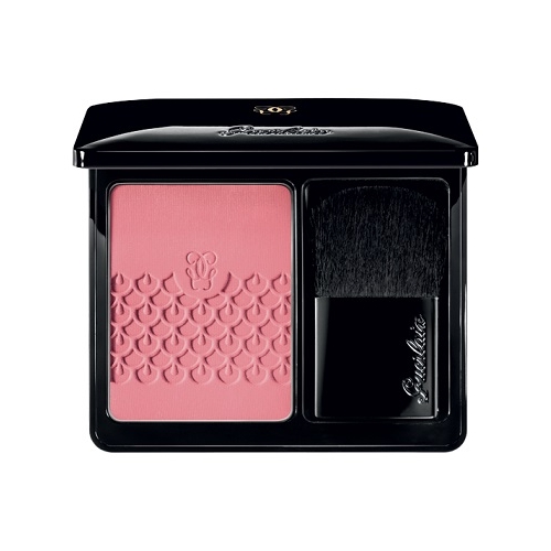 le-nouveau-blush-tendre-rose-aux-joues