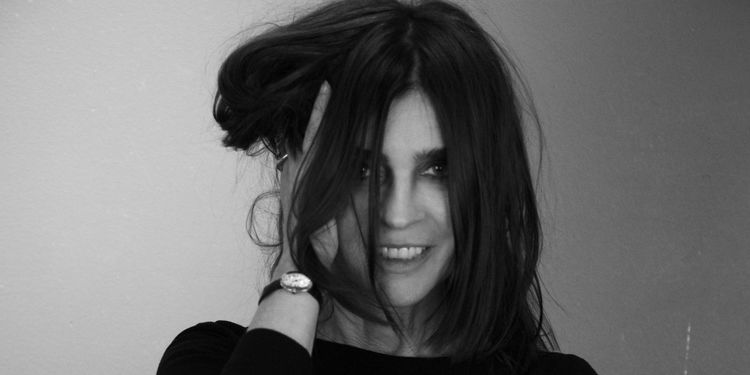 Une-collection-signee-carine-roitfeld-chez-uniqlo