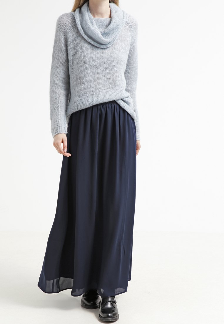 Jupes-maxi-en-hiver