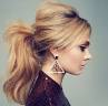 Glamorous-coiffures-ponytail