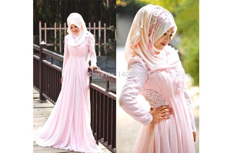 Comment-choisir-le-hijab-correcte-pour-une-robe-maxi