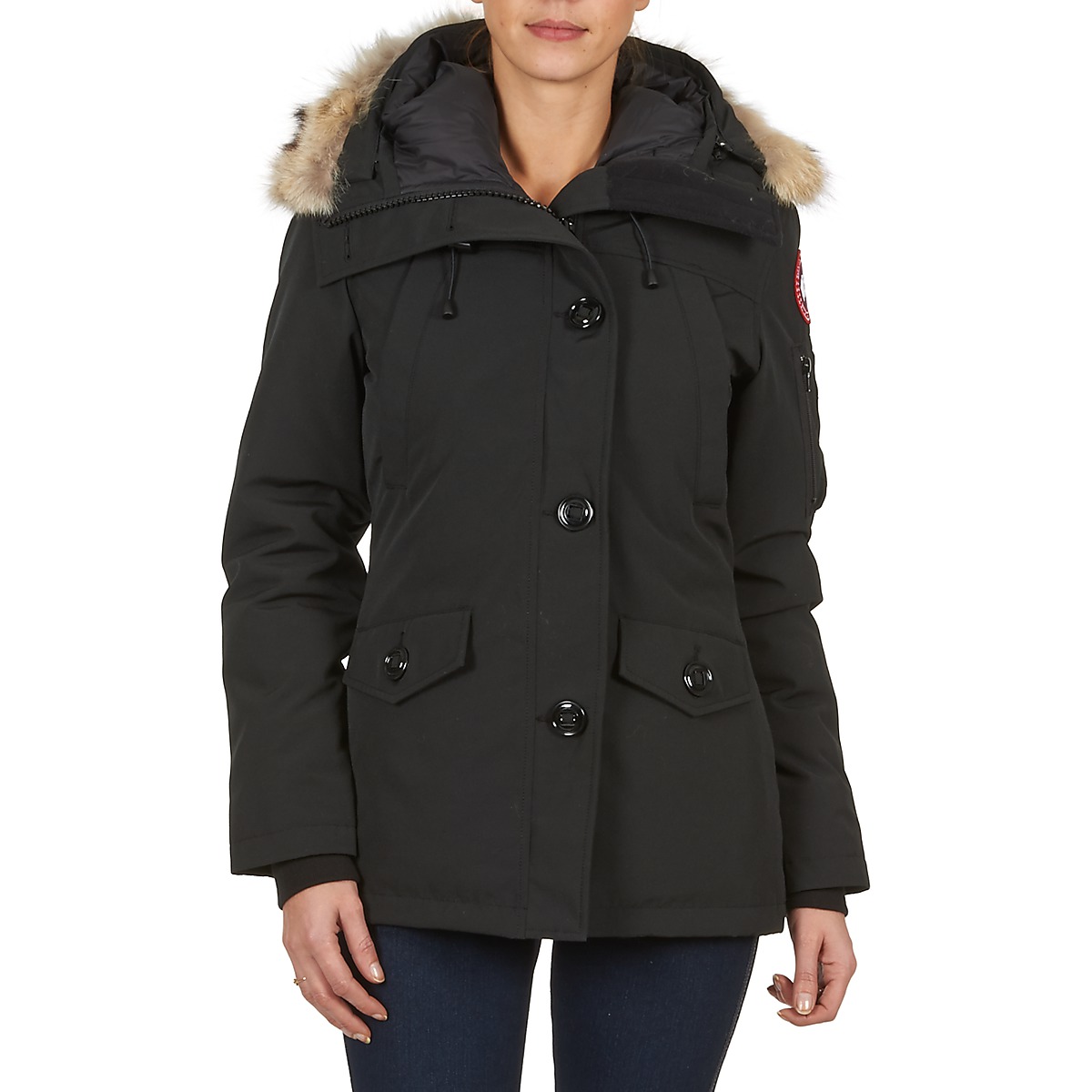 montebello-parka-de-la-marque-canada-goose flatcast tema