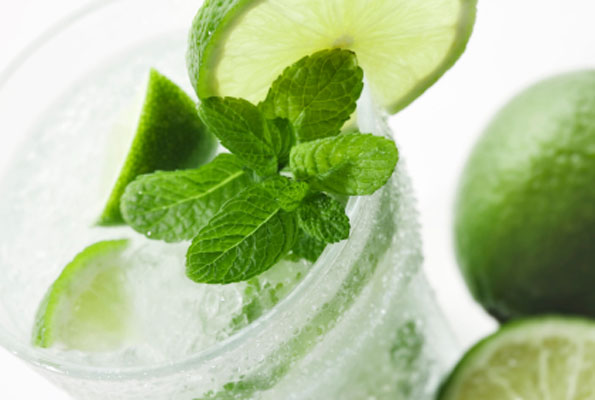 yesil-kokteyl-diyeti-ile-detoks-ve-zayiflama