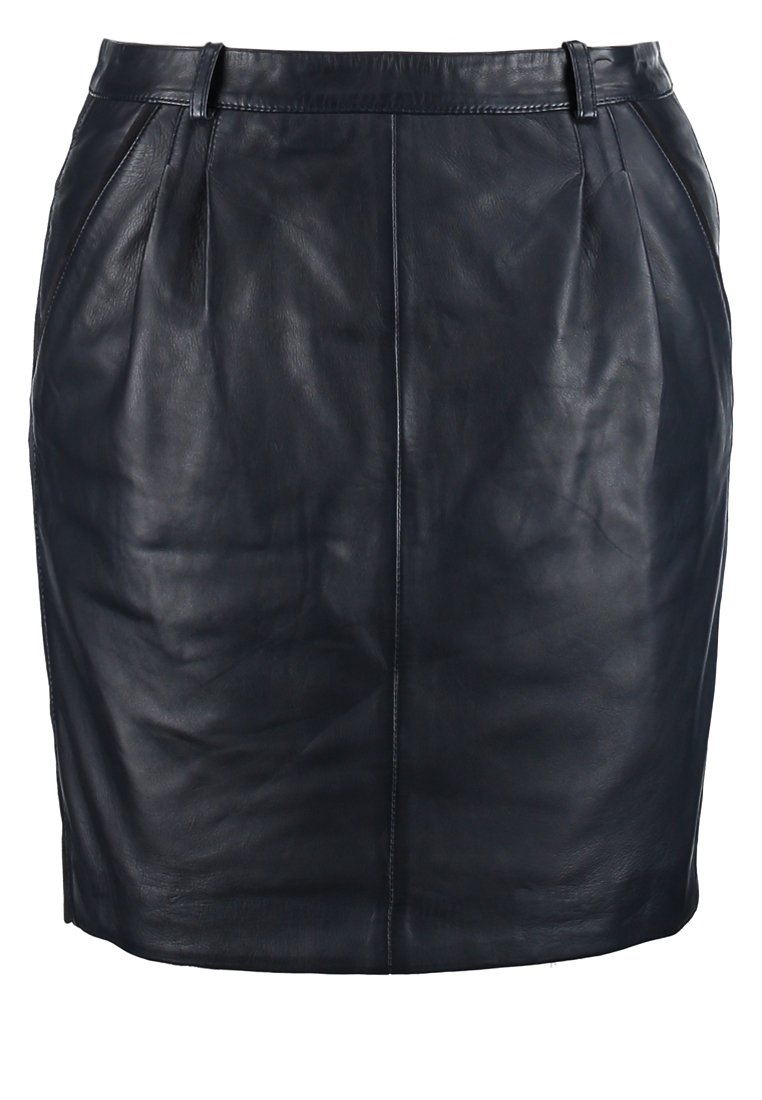 Jupes-en-cuir-hiver