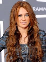 Chocolate-brown-couleur-des-cheveux-conseils