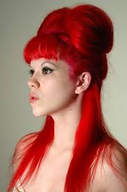 Rouge-couleurs-de-cheveux-et-la-coiffure