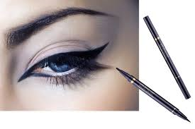 little-black-liner-double-wear