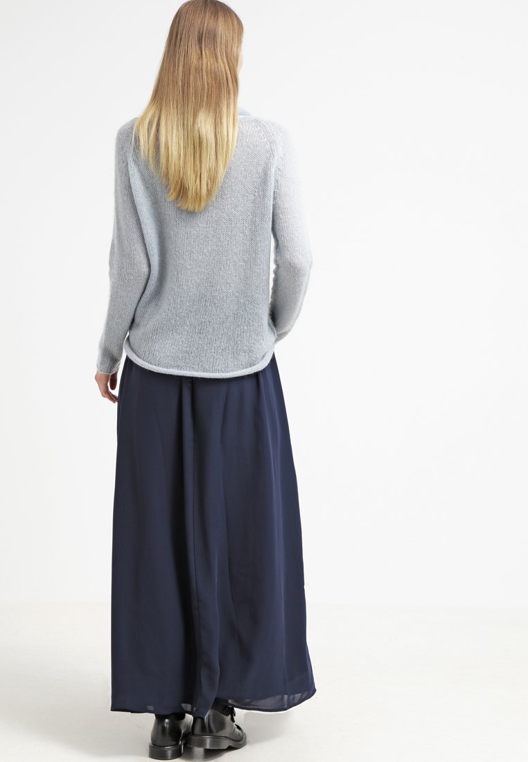 Jupes-maxi-en-hiver