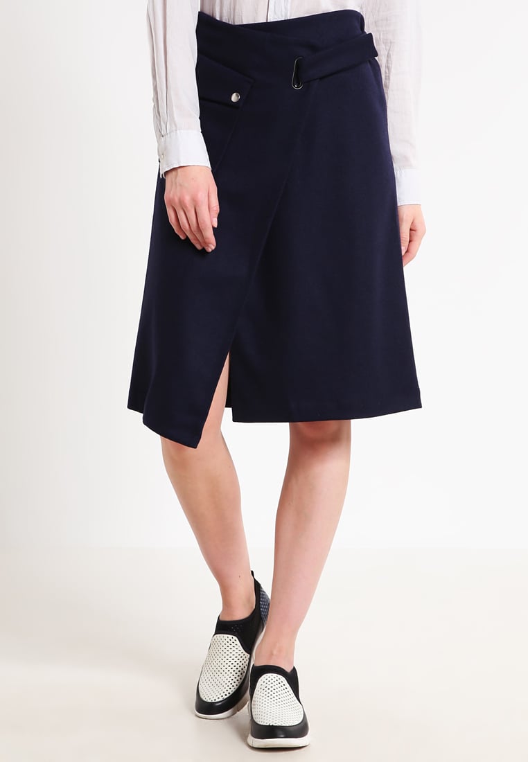 Jupe-portefeuille-navy