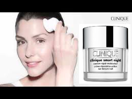 clinique-smart-creme-reparatrice-action flatcast tema