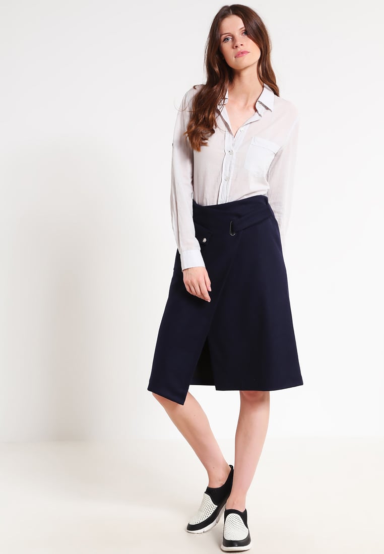 Jupe-portefeuille-navy