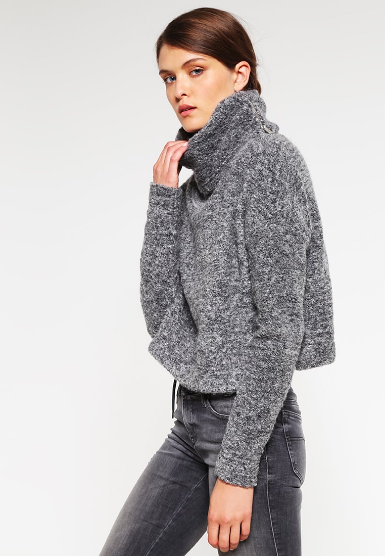 Pullover